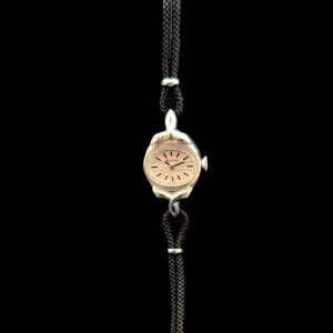 Bulova 17-Jewel Vintage Mechanical Ladies Watch